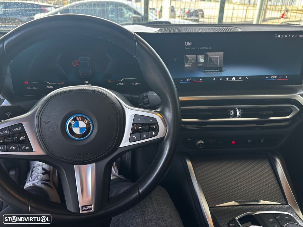 BMW i4 - 8
