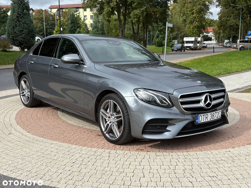 Mercedes-Benz Klasa E - 1