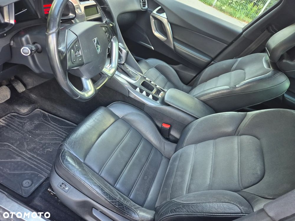 Citroën DS5 HDi 165 SportChic - 10
