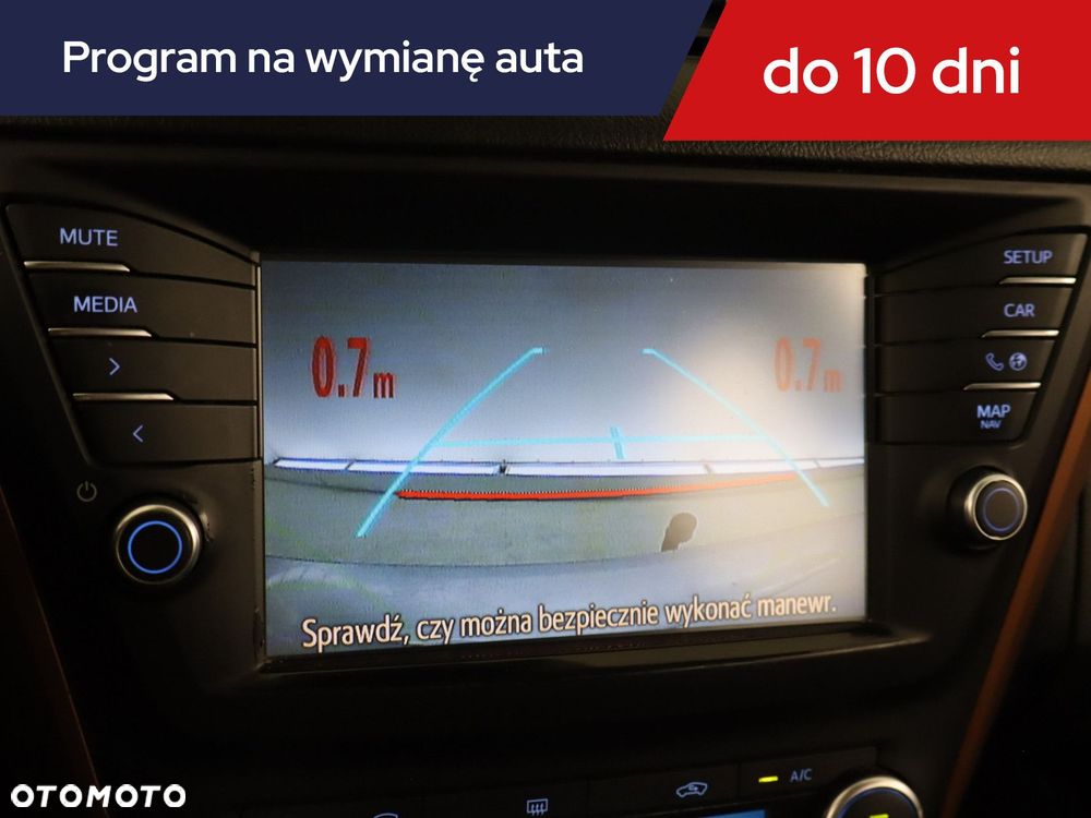 Toyota Avensis - 18
