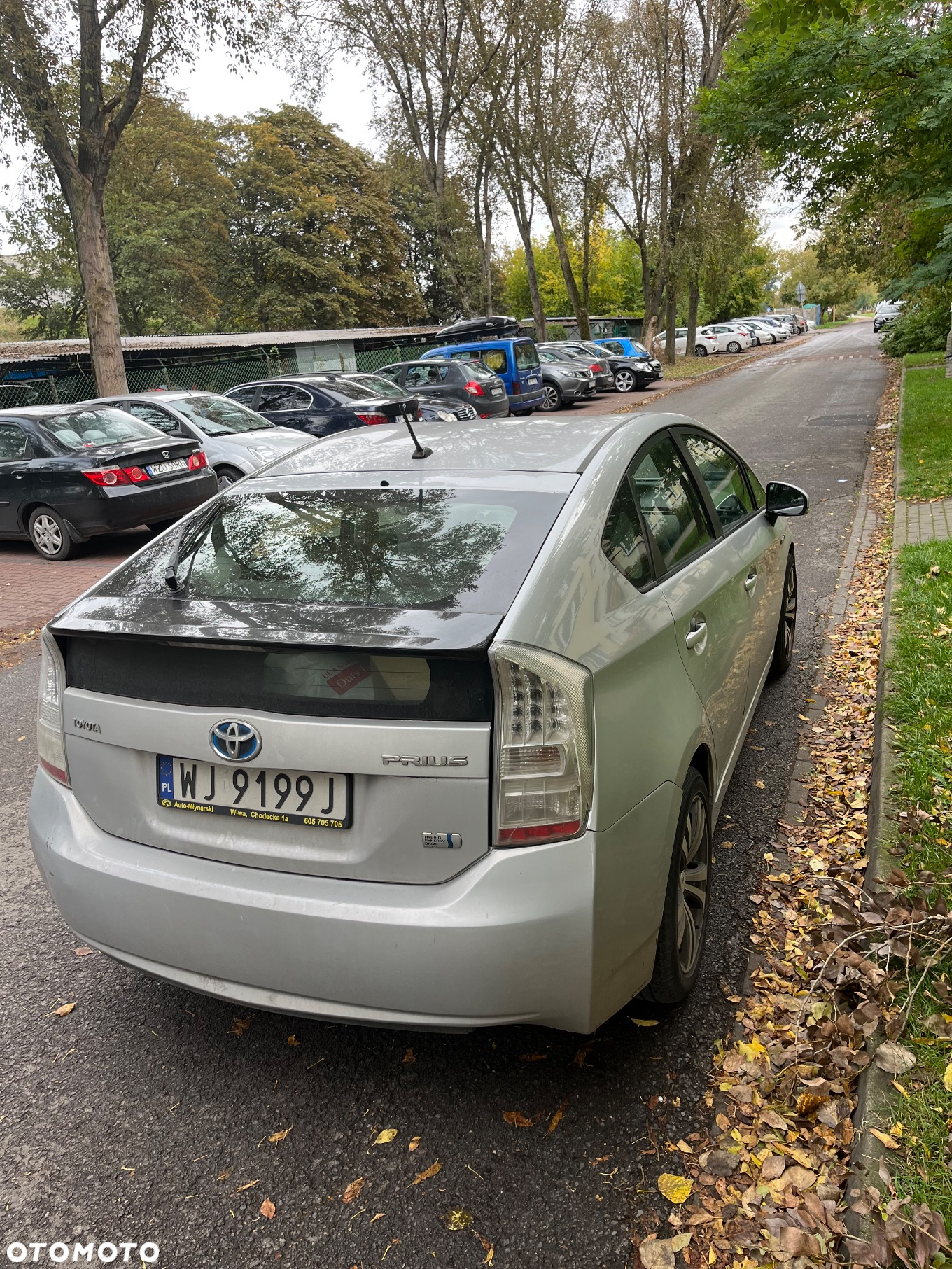 Toyota Prius 1.8 HSD Prestige - 4