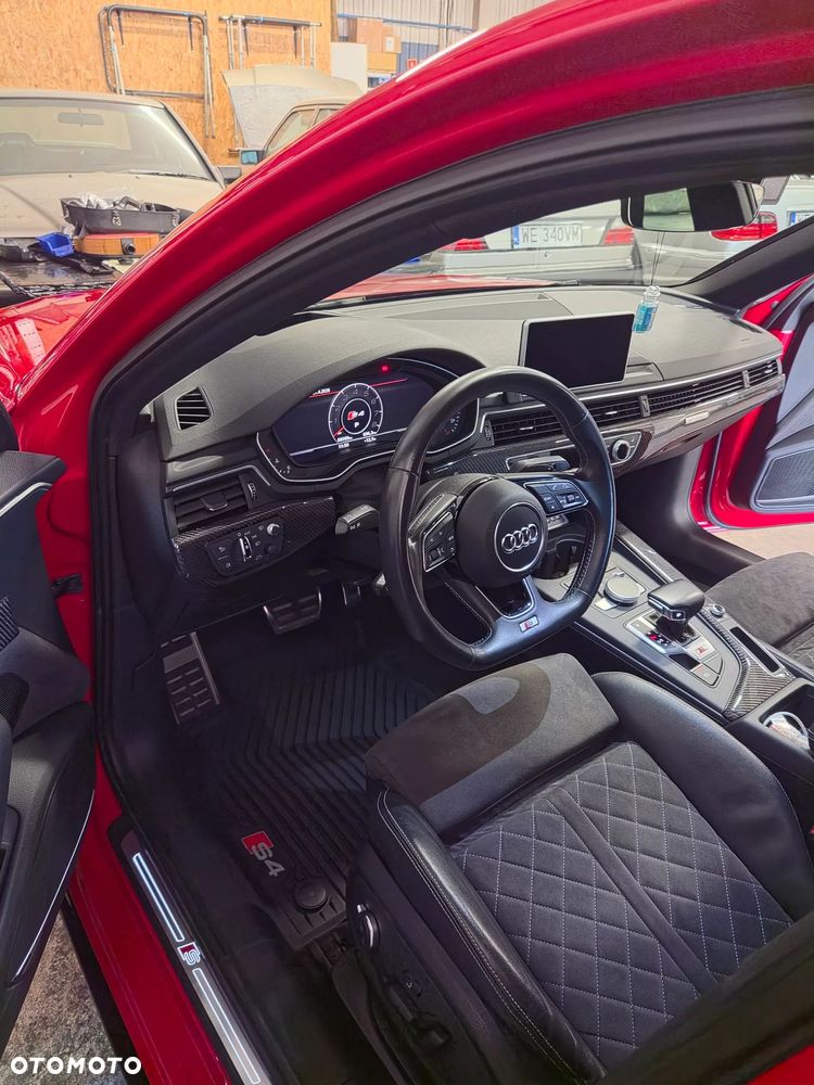 Audi S4 Limousine - 15