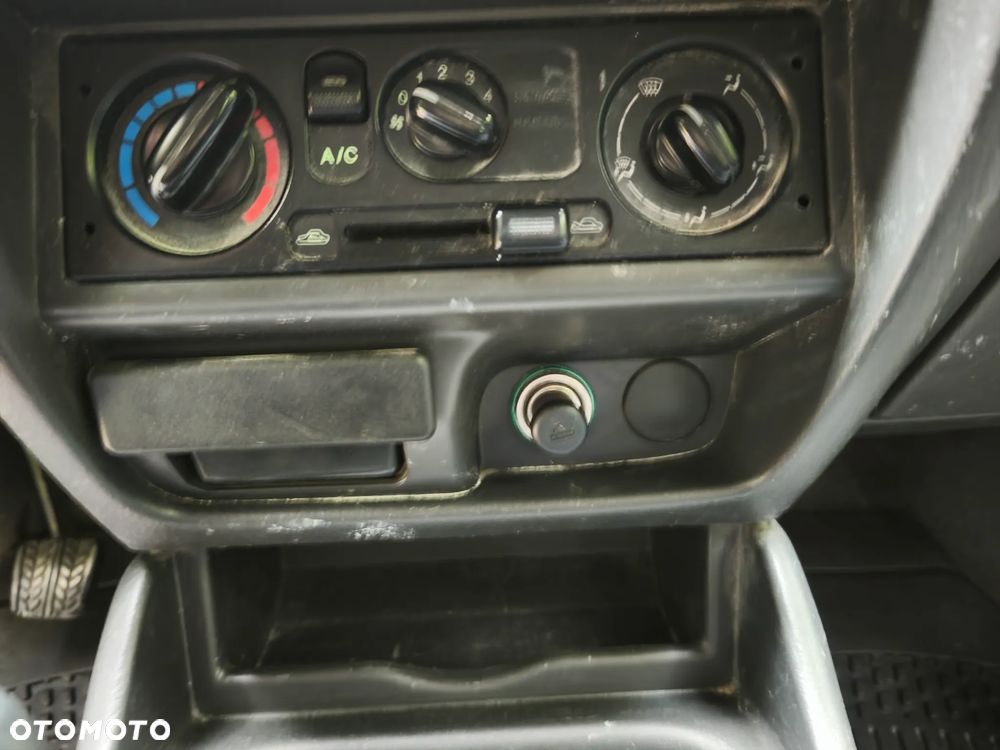 Ford Ranger Standard - 12