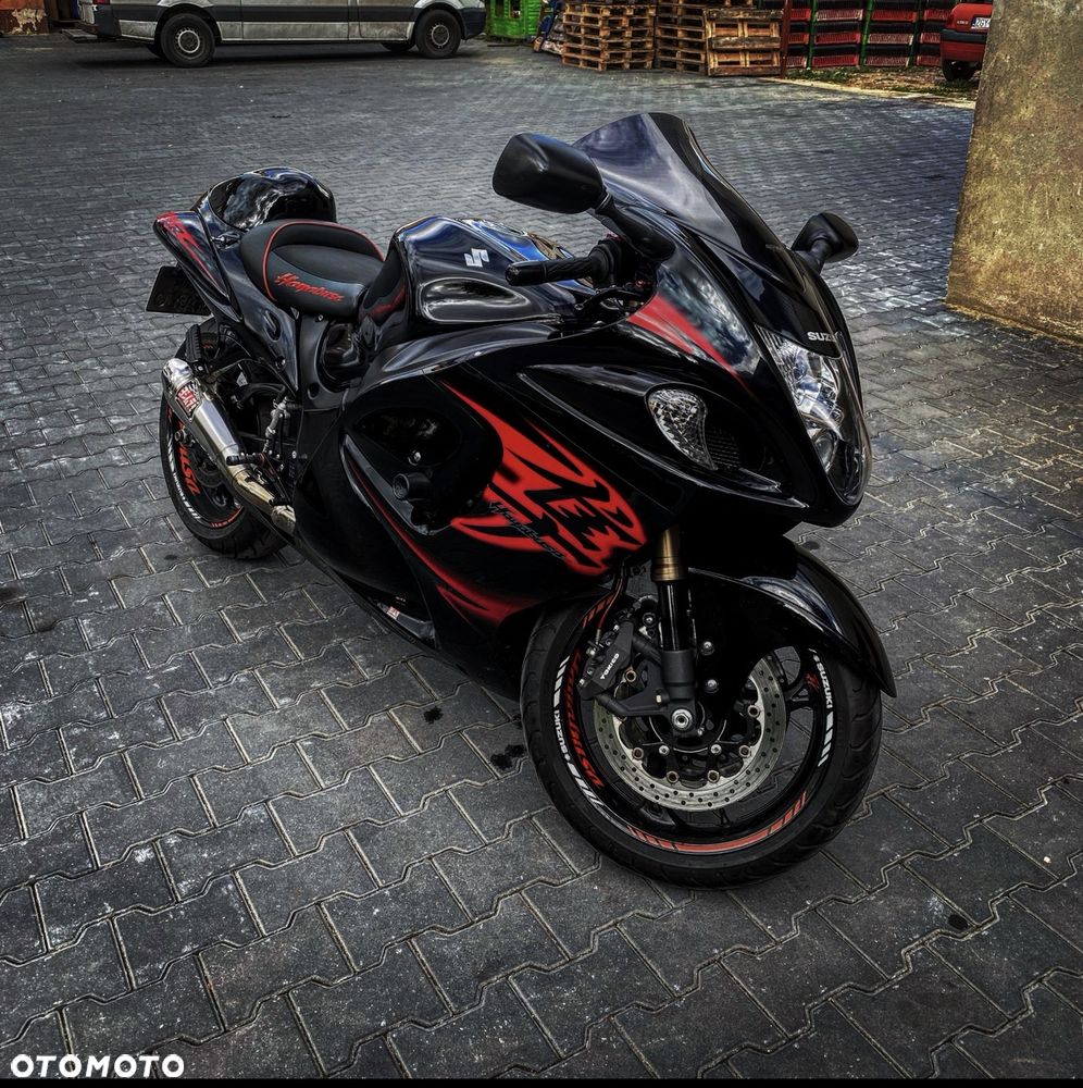 Suzuki Hayabusa - 1