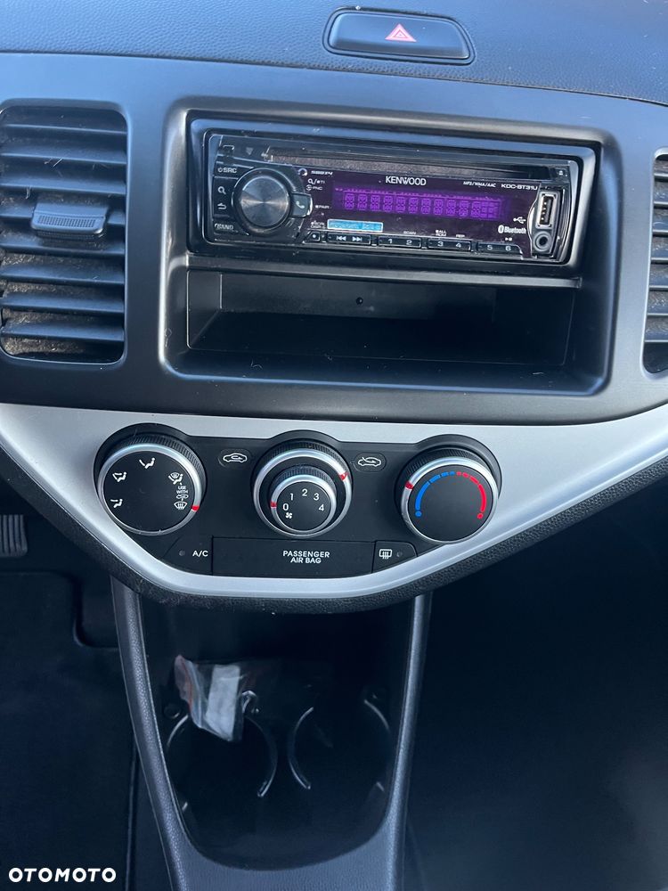 Kia Picanto 1.0 L - 25