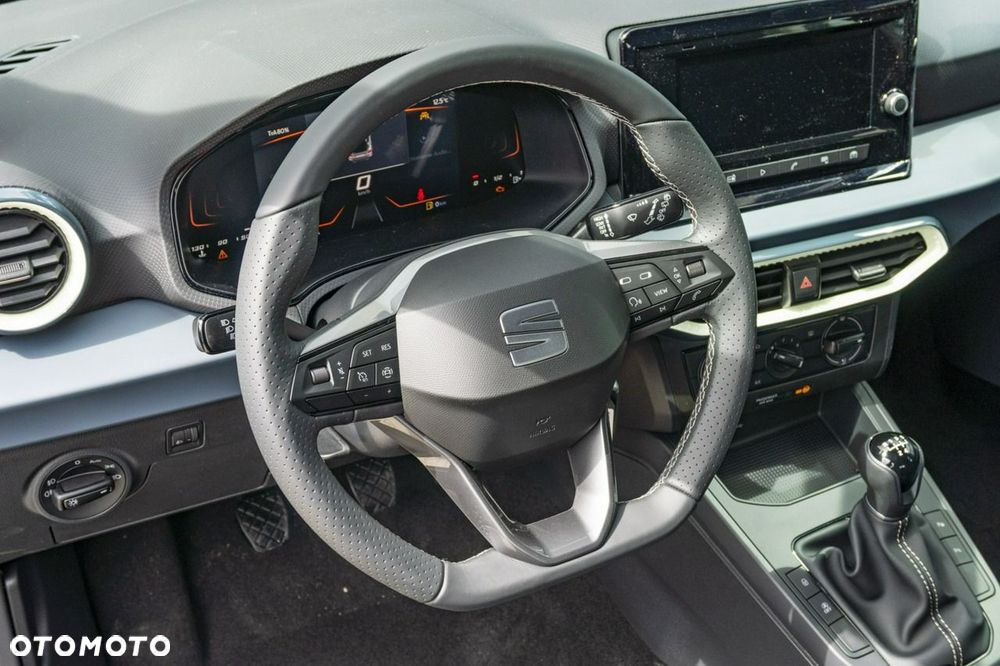 Seat Arona - 12
