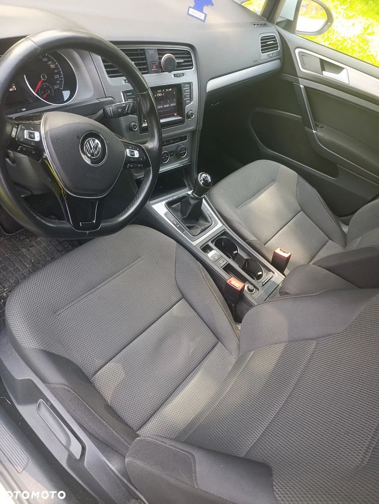 Volkswagen Golf 1.6 TDI 4Motion BlueMotion Technology Comfortline - 6