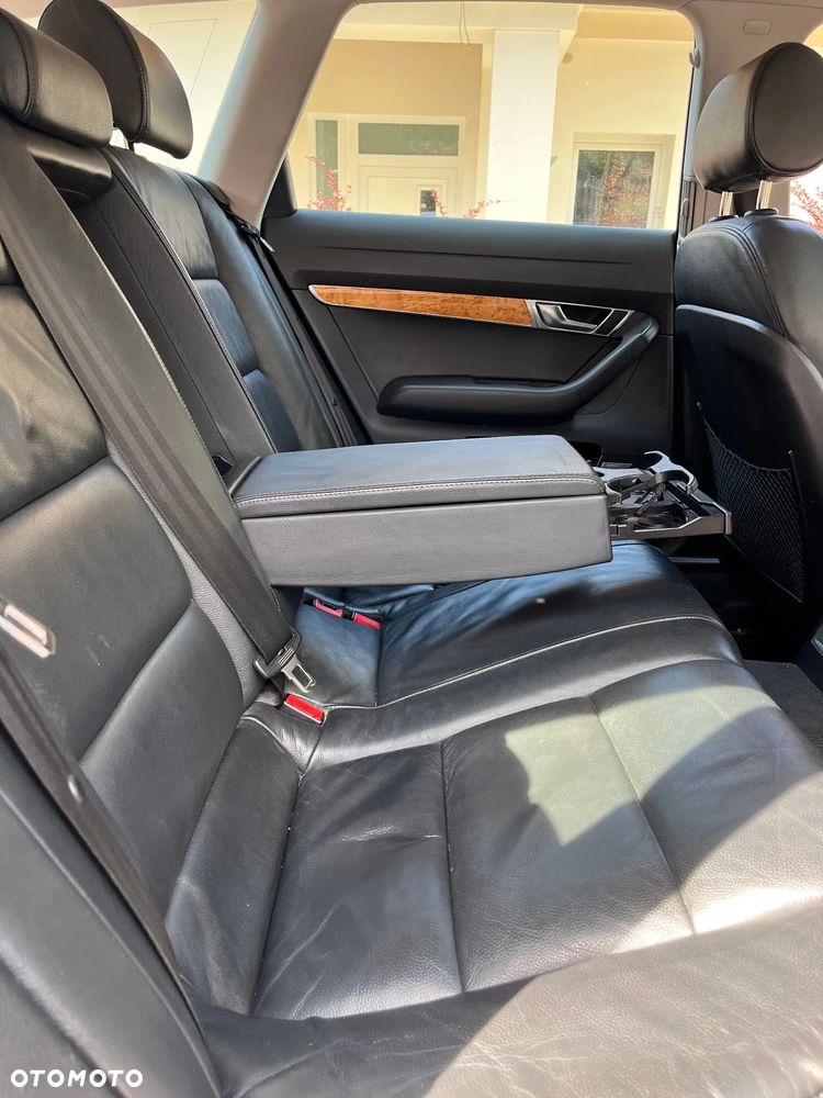 Audi A6 - 4