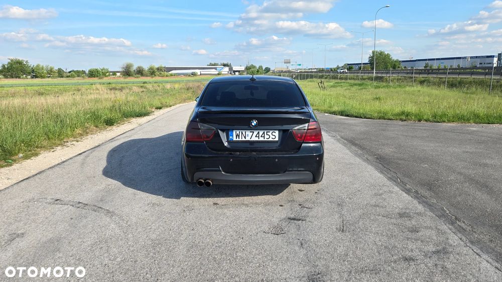 BMW Seria 3 330i - 6
