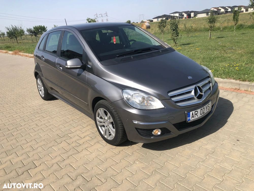 Mercedes-Benz B 180 BlueEFFICIENCY - 3