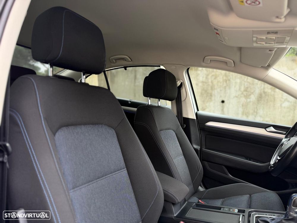 VW Passat 1.4 TSI GTE Plug-in - 49