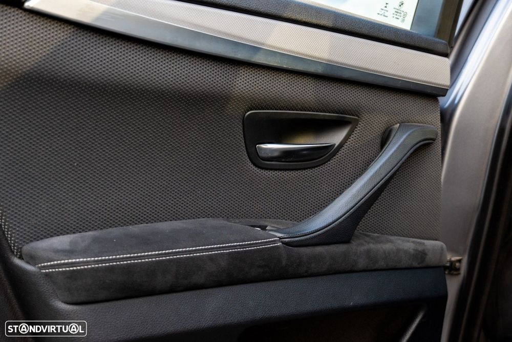 BMW 520 d ED Pack M - 37