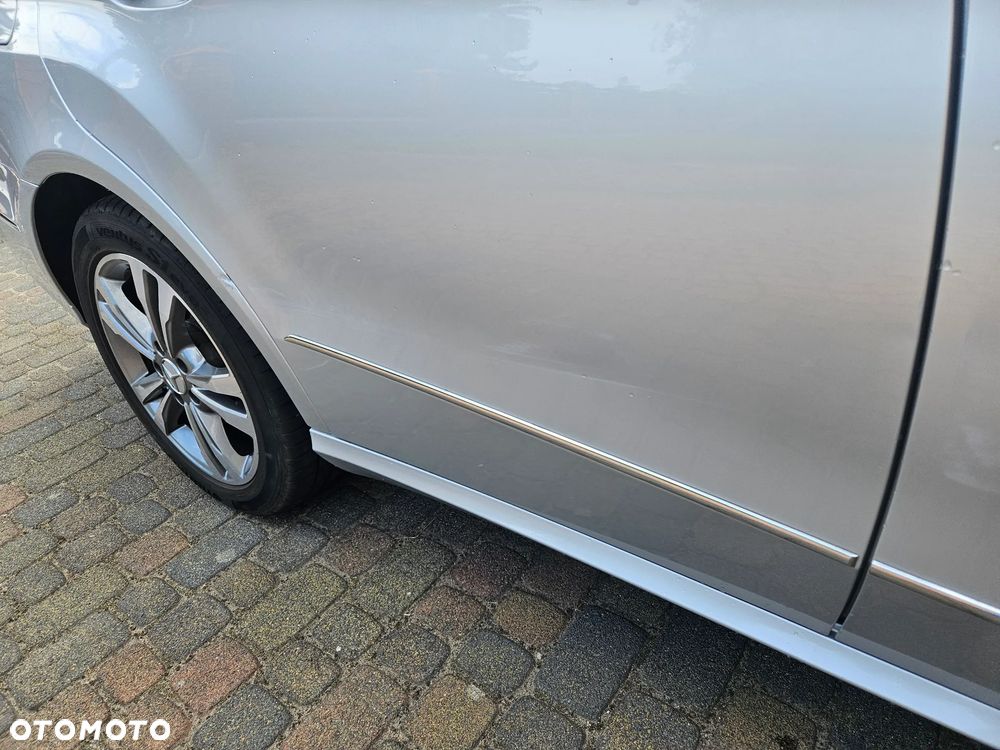 Mercedes-Benz Klasa E 350 4Matic BlueEFFICIENCY 7G-TRONIC - 9