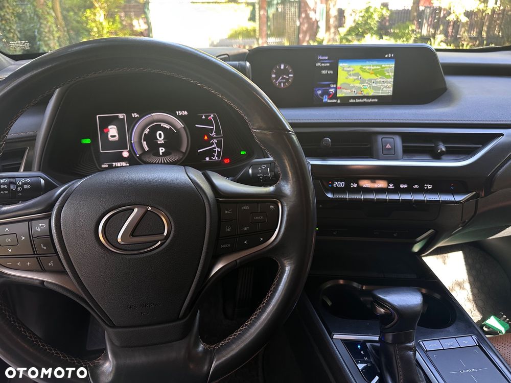 Lexus UX 200 Prestige 2WD - 14