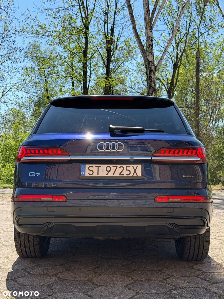 Audi Q7 55 TFSI quattro tiptronic - 23