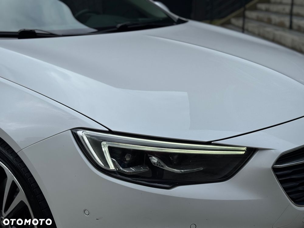 Opel Insignia 2.0 CDTI Cosmo S&S - 16