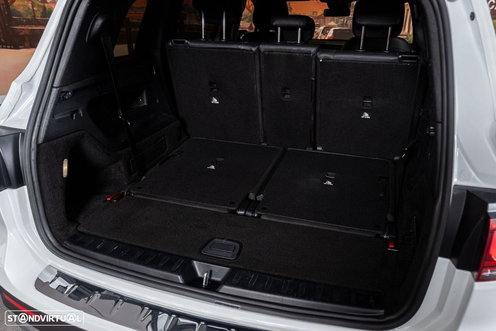 Mercedes-Benz GLB 200 d Progressive - 32