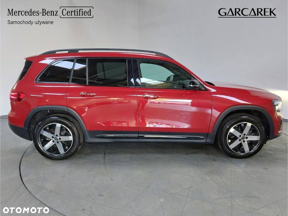 Mercedes-Benz GLB - 10