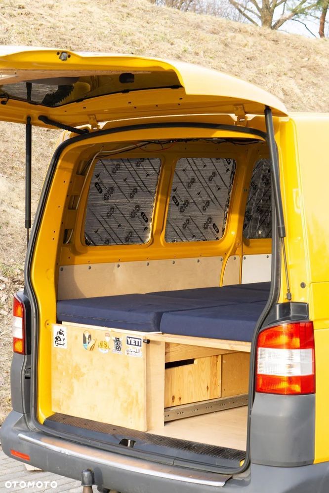 Volkswagen Transporter - 4