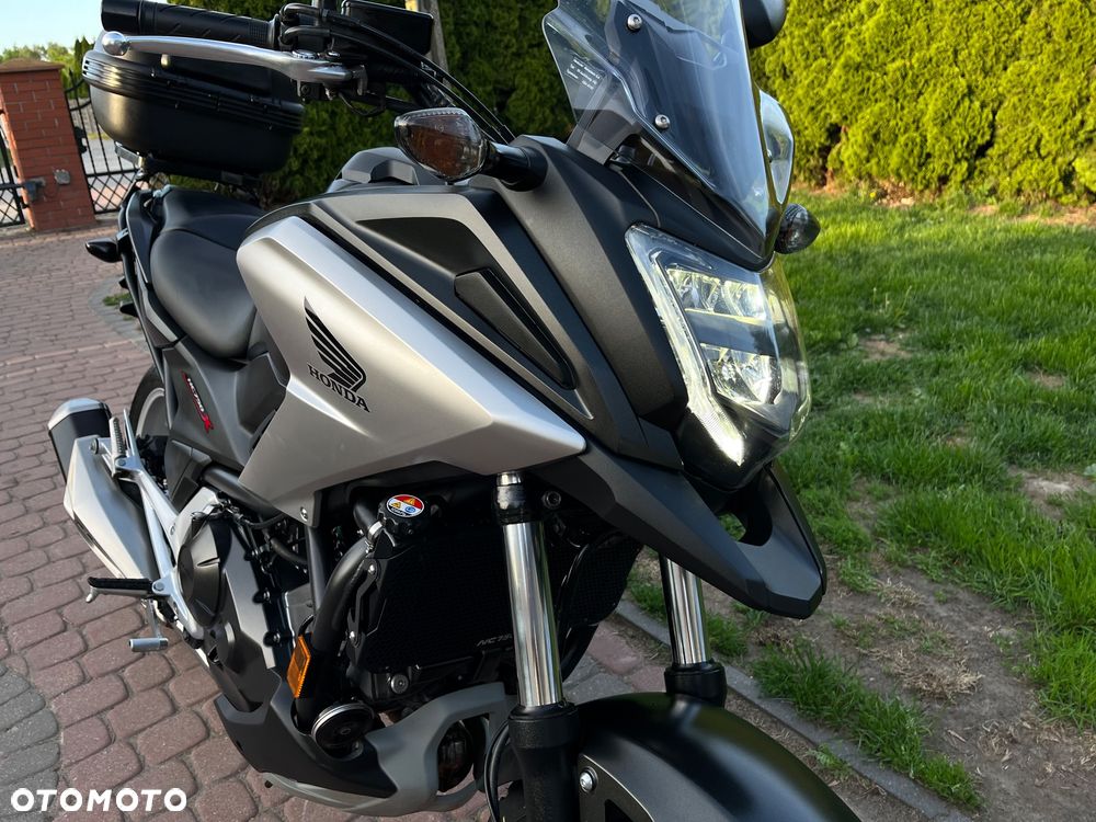 Honda NC - 20