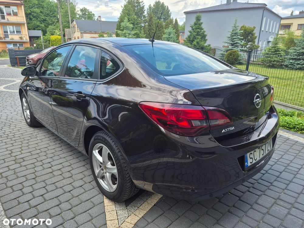 Opel Astra 1.6 Active - 6