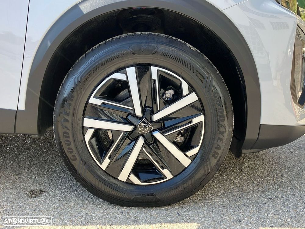 Peugeot 2008 1.2 Hybrid Style e-DCS6 - 10