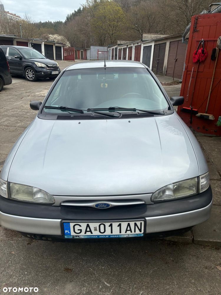 Ford Mondeo - 21