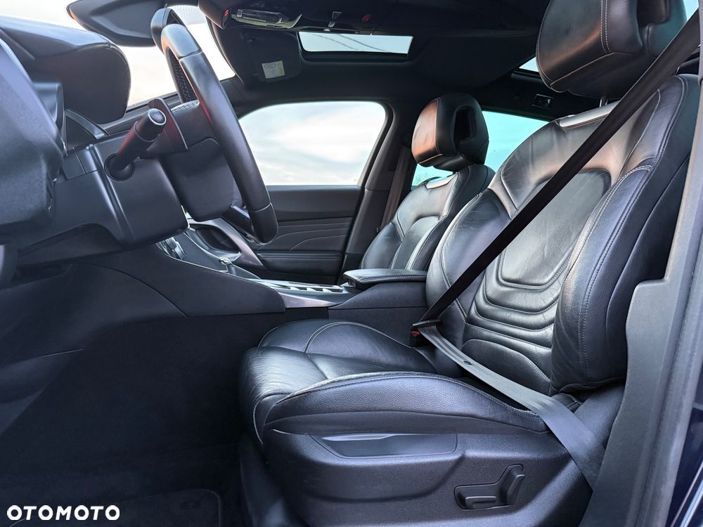 Citroën DS5 Hybrid4 EGS6 SportChic - 9