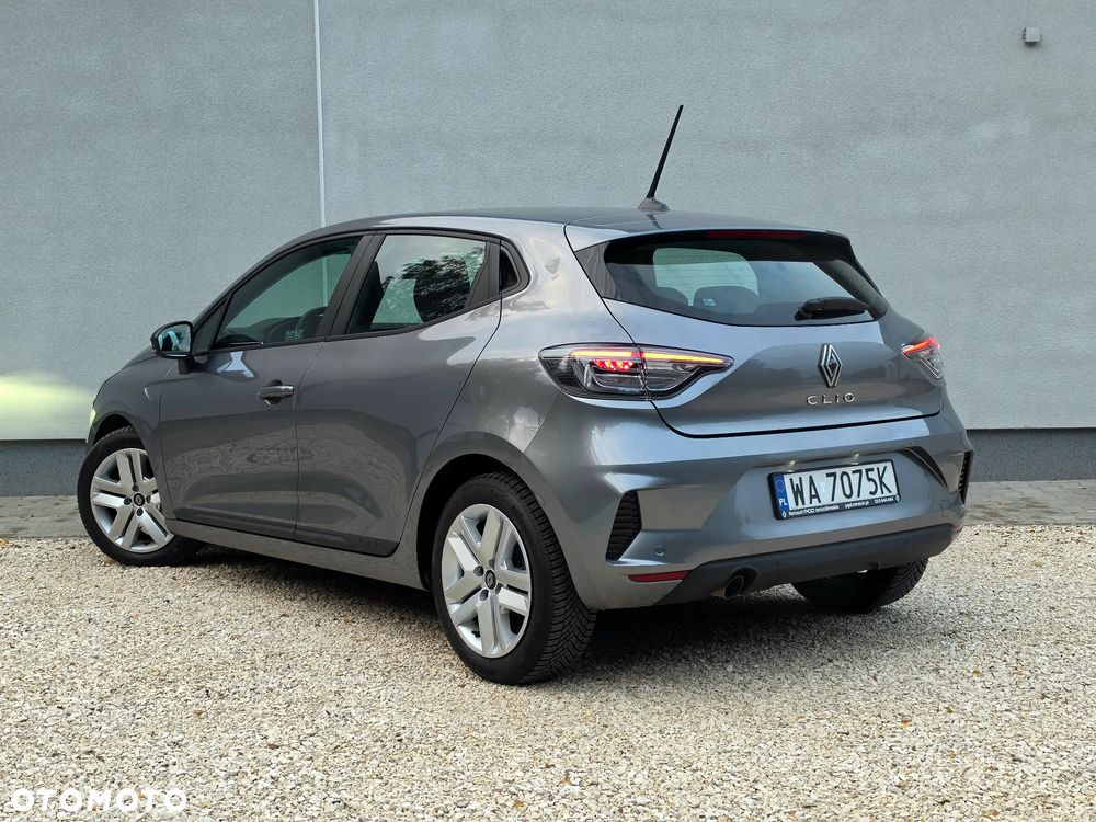 Renault Clio - 18