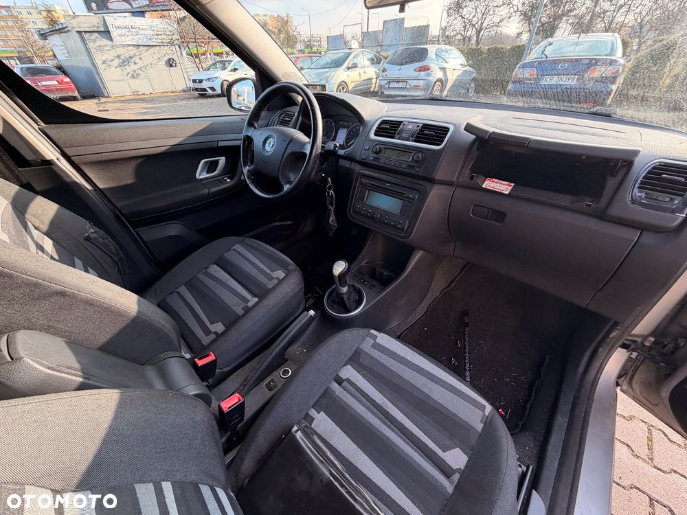 Skoda Roomster 1.4 MPI FAMILY - 8