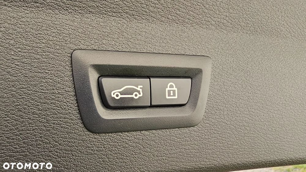 BMW X1 xDrive25d xLine - 14