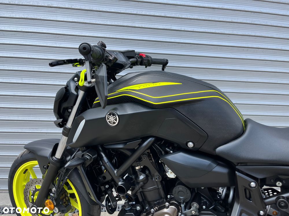 Yamaha MT - 11