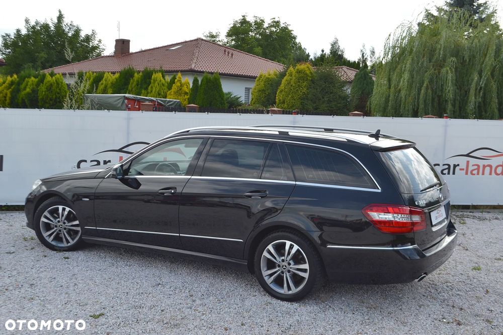 Mercedes-Benz Klasa E 300 BlueTEC 7G-TRONIC Avantgarde - 8