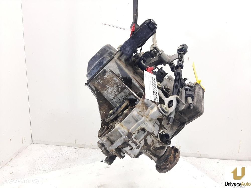 CAIXA VELOCIDADES VOLKSWAGEN POLO 2006 -HCS - 4