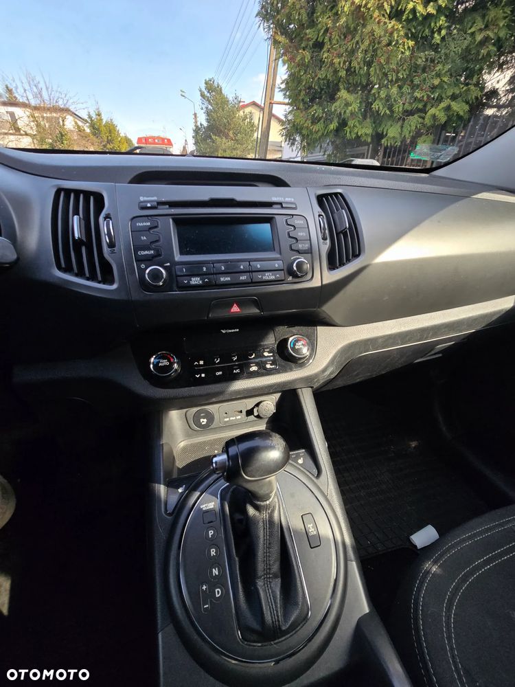Kia Sportage 2.0 CRDI L AWD - 13