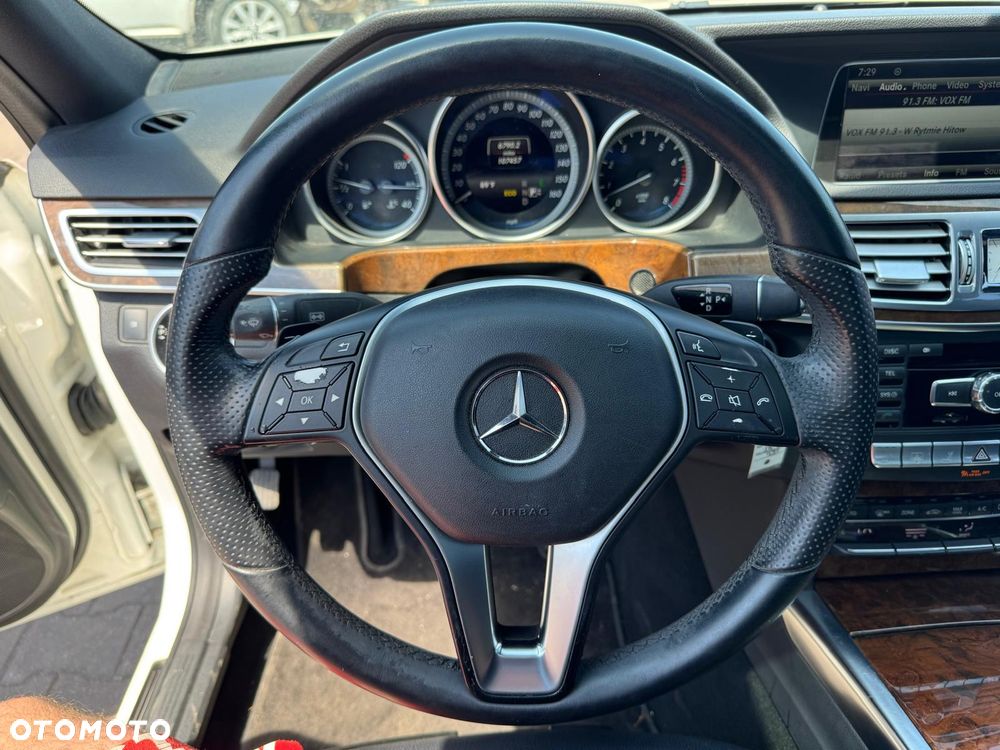 Mercedes-Benz Klasa E - 12