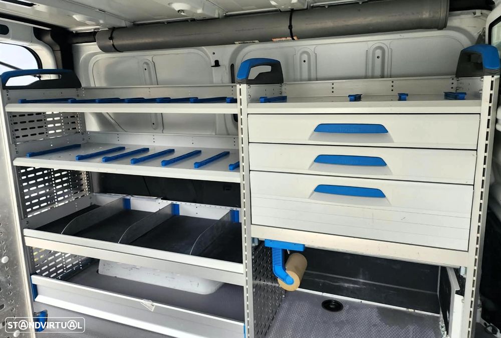 Renault Trafic Oficina Móvel 116mil kms - 12