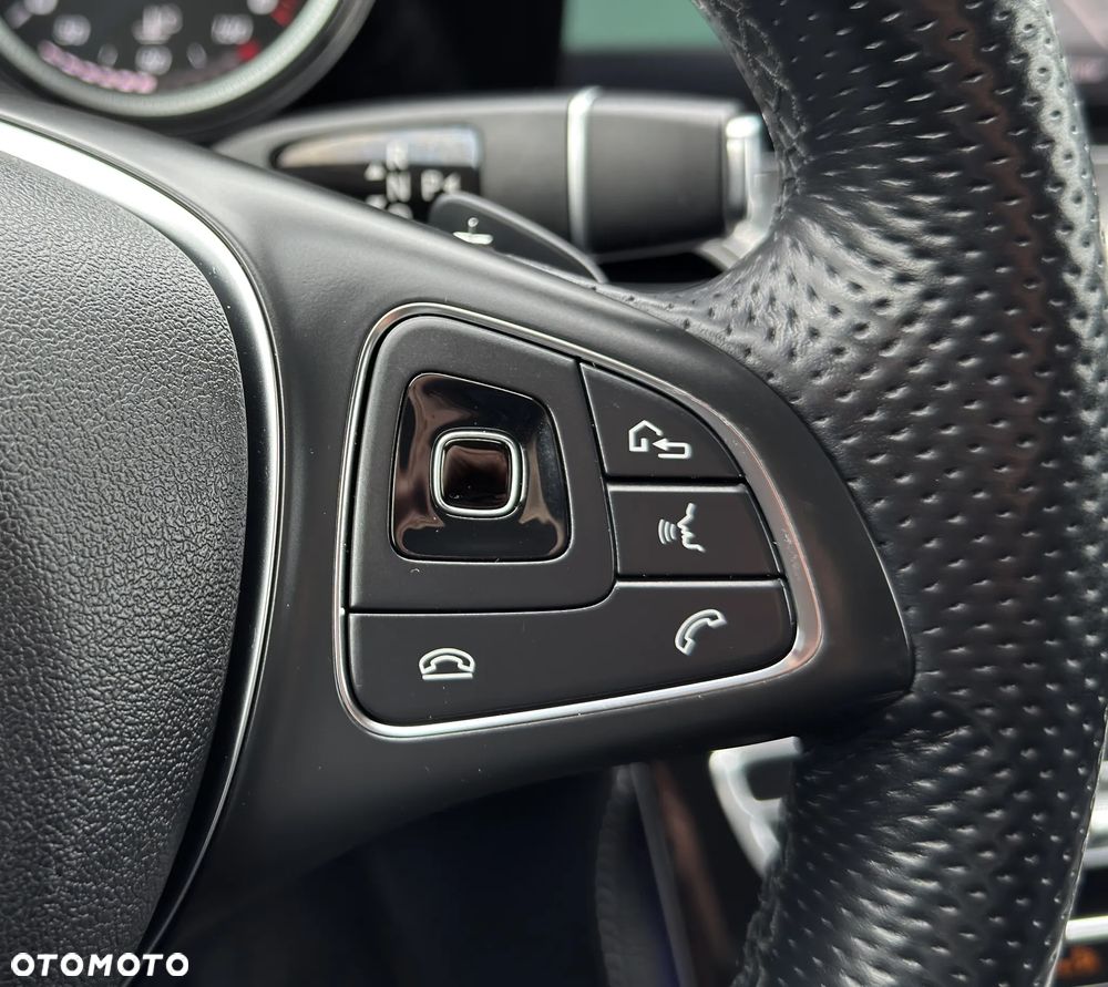 Mercedes-Benz Klasa E 200 d 9G-TRONIC - 20