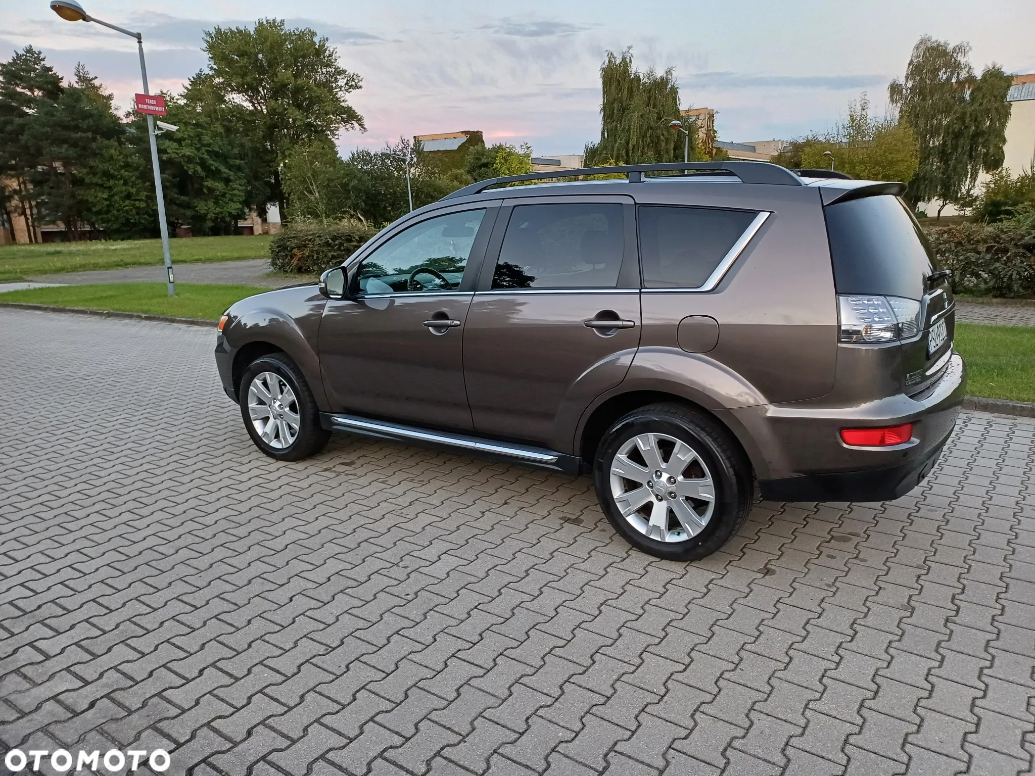 Mitsubishi Outlander 2.2 DI-D ClearTec 2WD Edition - 4