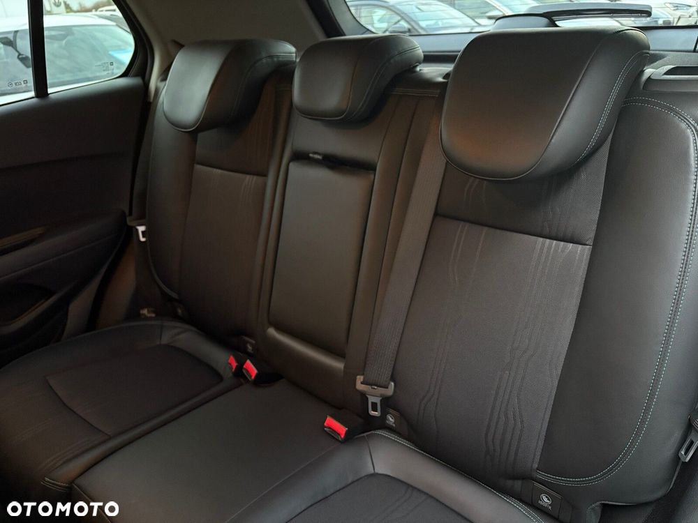 Chevrolet Trax 1.6 LS - 13