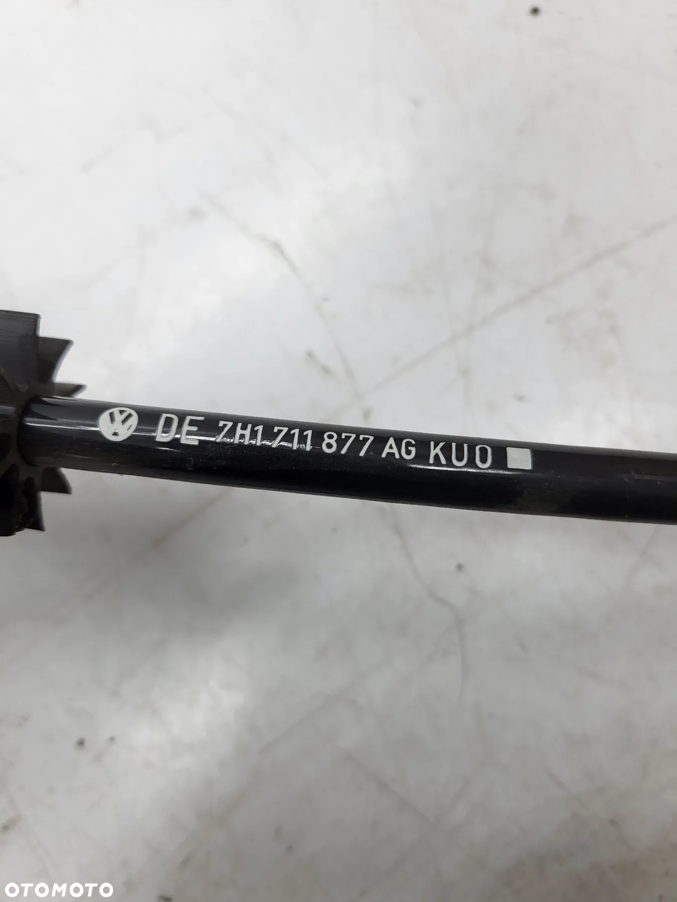 VOLKSWAGEN TRANSPORTER T5 2.0 TDI LINKI CIĘGNO GAŁKA ZMIANY BIEGÓW 7H1711877AG 7H0711113F - 7