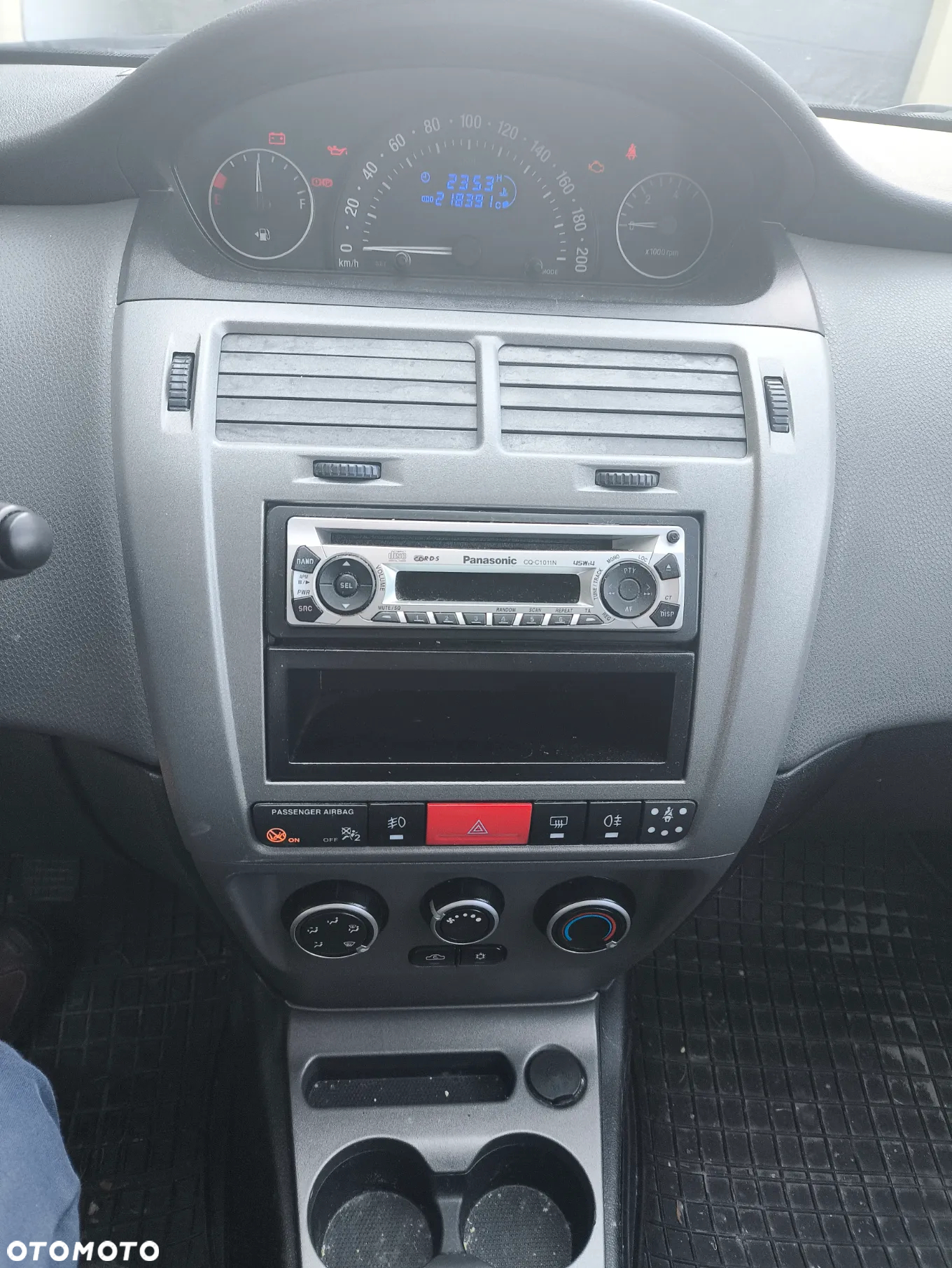 Tata Indica Vista 1.4 Safire - 5