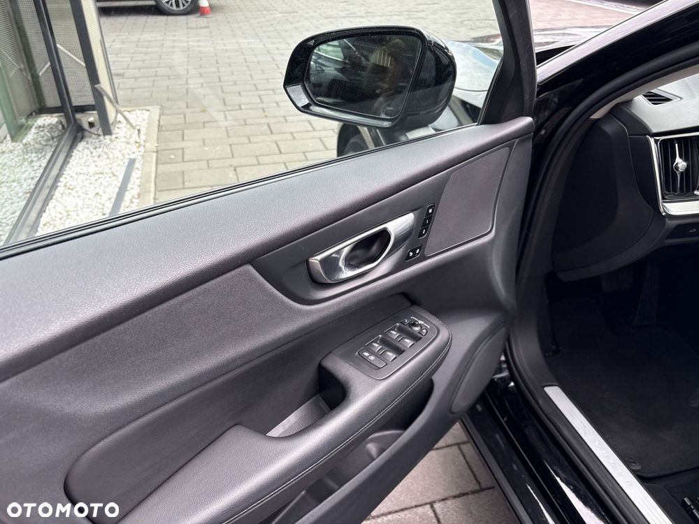 Volvo V60 - 10