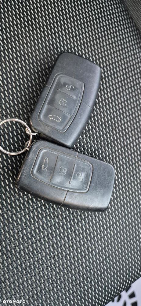 Ford Kuga 2.0 TDCi 4x4 Individual - 7