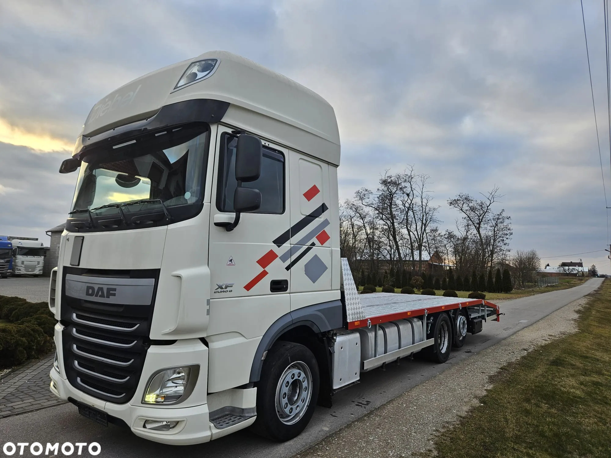 DAF XF / 6x2 / NOWA LAWETA 2025 R / NAJAZDY / WCIĄGARKA / POMOC DROGOWA / EURO 6 - 6