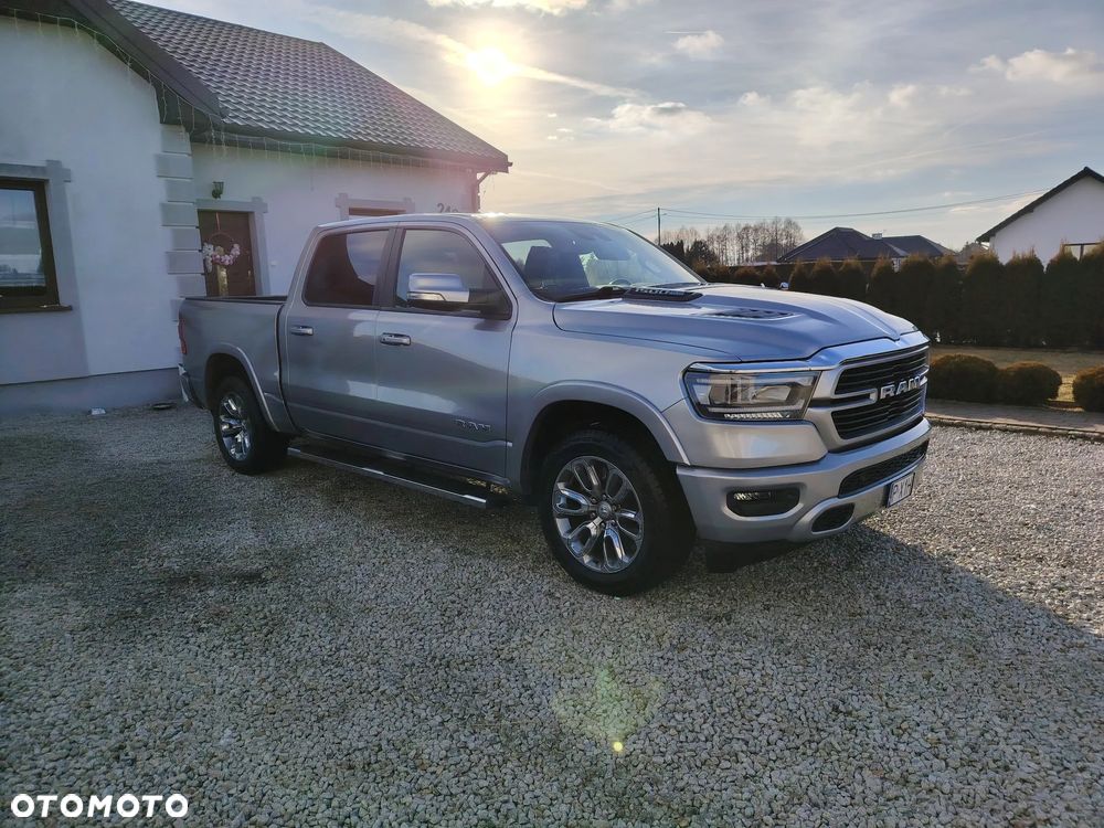 RAM 1500 5.7 Crew Cab Laramie - 1