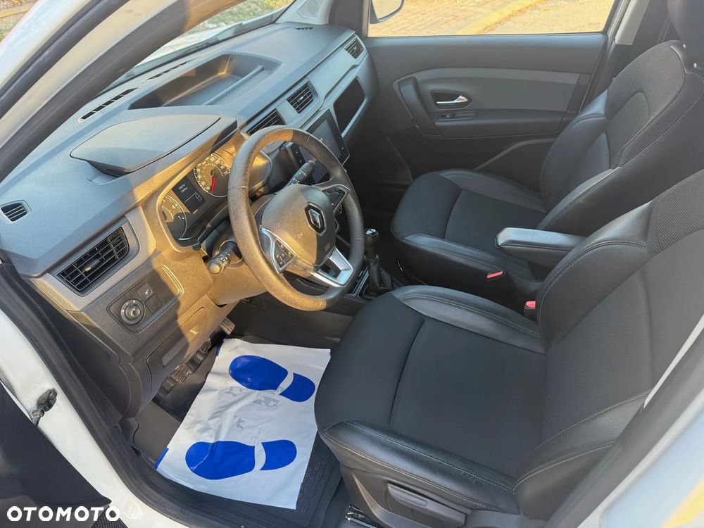 Renault Express - 10