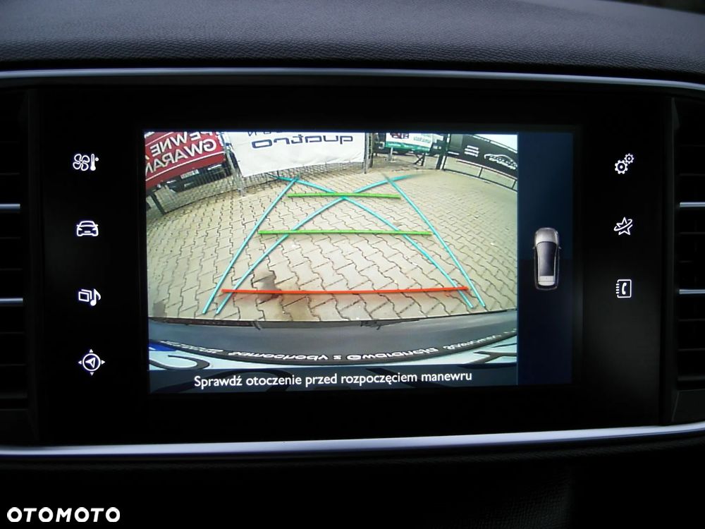 Peugeot 308 BlueHDi FAP 150 Stop & Start Allure - 32