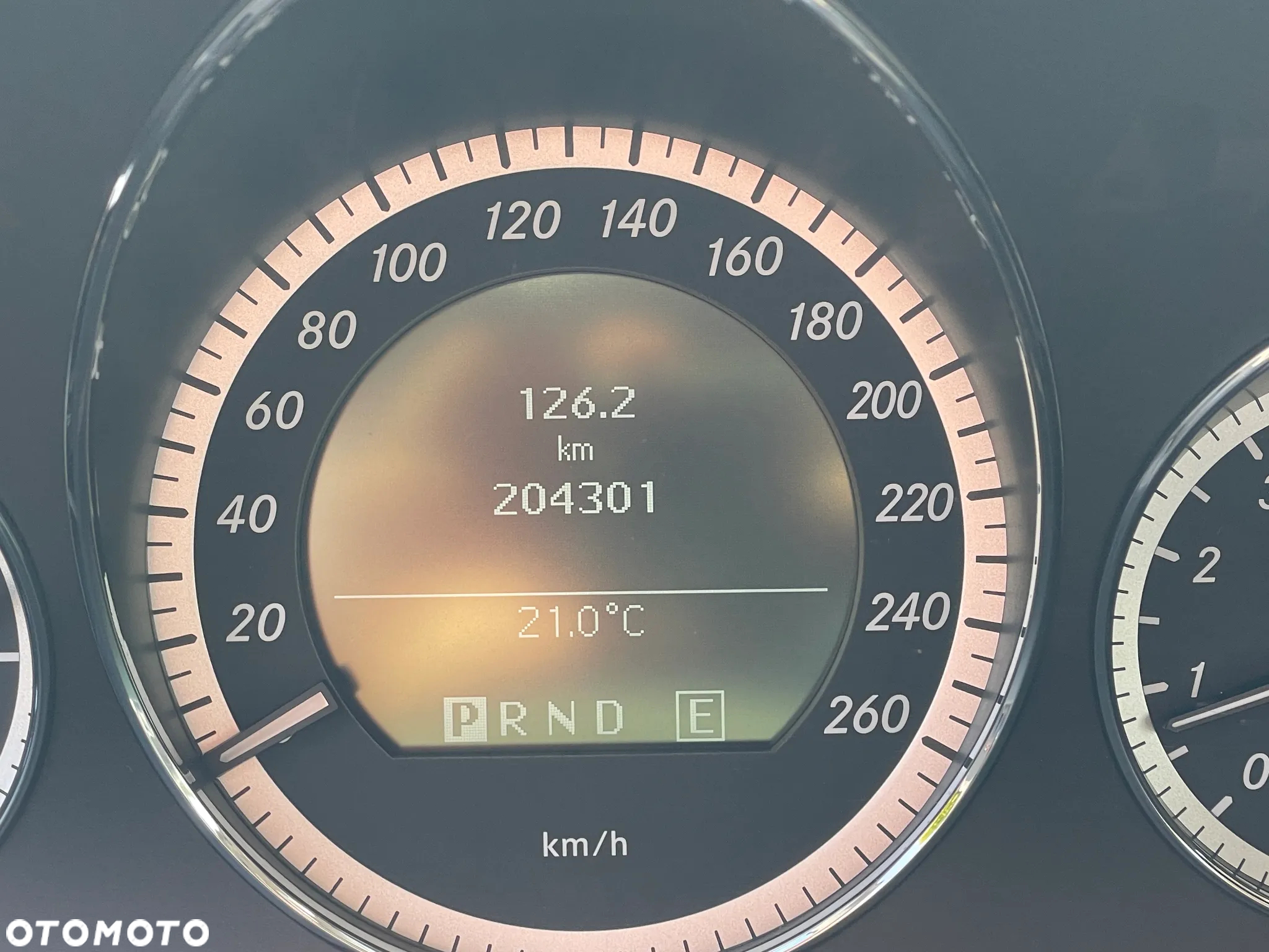 Mercedes-Benz Klasa E 250 CGI BlueEffICIENCY - 20