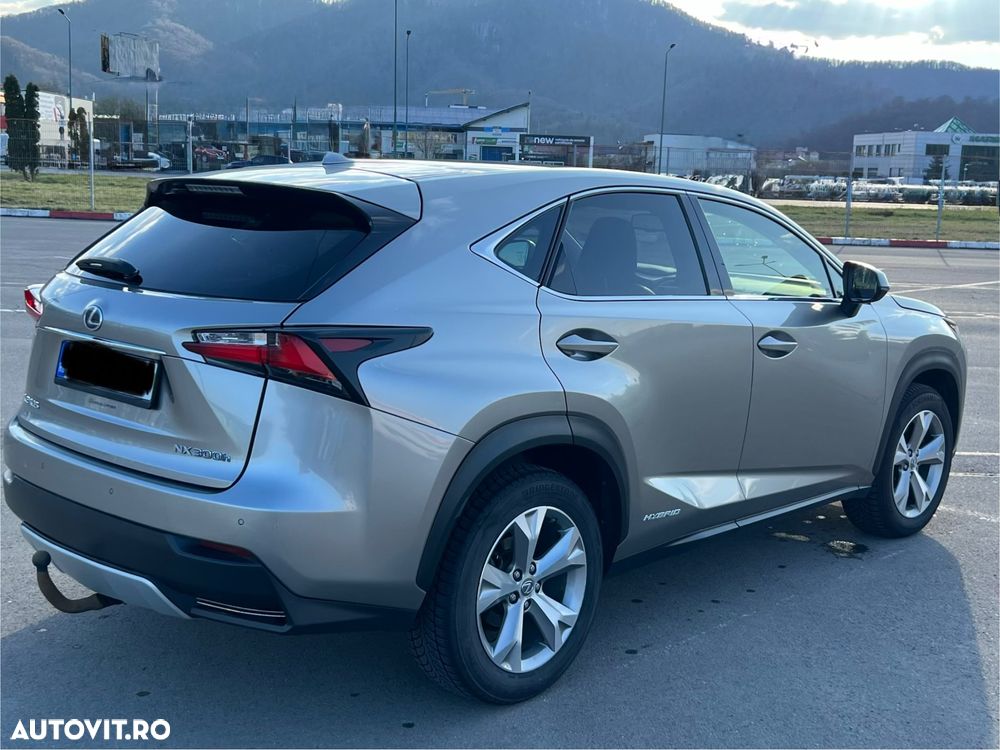Lexus Seria NX - 5